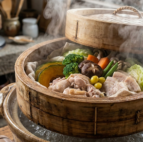 食材の旨味がぎゅっと詰まった”蒸し料理”