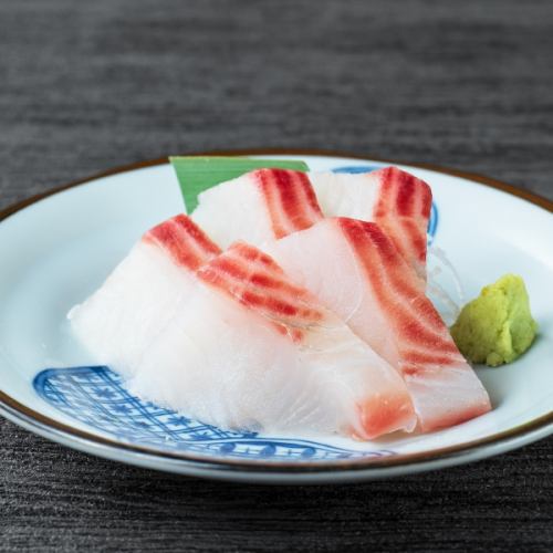 鯛の刺身