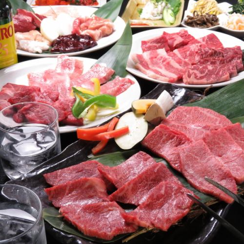 日本黑牛肉使用A4和A5級宮崎牛肉。