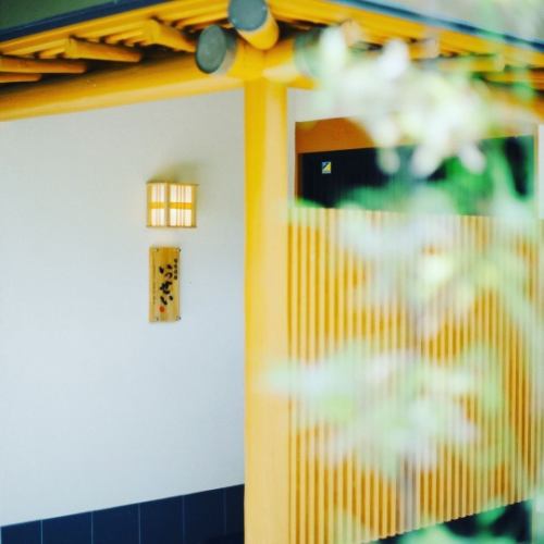 我們也承辦訂婚儀式、面對面會議、參拜神社、慶典、追悼會等。