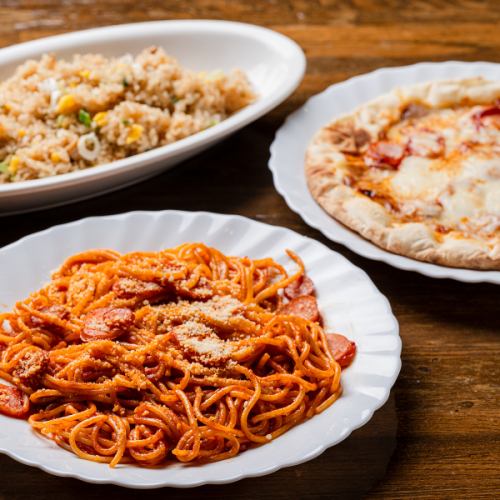 From snacks to pasta and pizza, all freshly made and delicious! Various a la carte dishes from 400 yen (tax included)