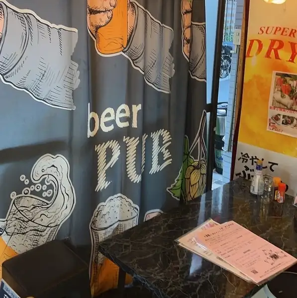 【十条駅徒歩2分】ご友人同士の飲み会や女子会にぴったりのお席もご用意しております。美味しい料理と豊富なお酒を囲んで、楽しいひとときをお過ごしいただけます。12名様規模のグループ利用にも対応可能。少人数から大人数まで、各種ご宴会のご相談もお気軽にどうぞ!お客様のご来店を心よりお待ちしております。