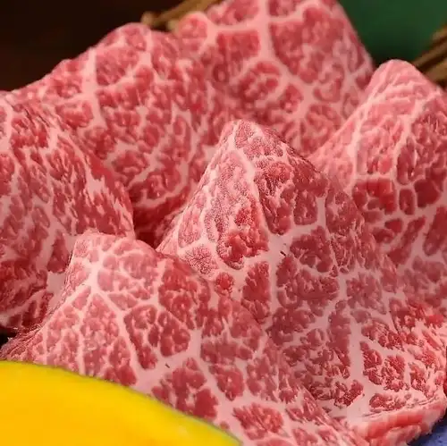 贅沢な時間を彩る極上黒毛和牛の旨味