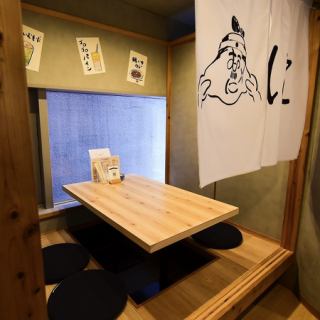駅から徒歩5分なので、お仕事終わりのちょい飲みやデートなどにも最適！＃東京町田＃町田駅＃町田＃裏路地＃誕生日＃記念日＃ネオン＃海鮮＃肉寿司＃おでん＃デート＃大衆酒場＃出世サワー＃ボトルキープ＃深夜営業＃個室＃飲み放題