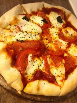 本格マルゲリータPizza