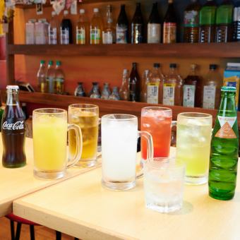 음료 4 잔 이상 마시면 음료 무제한이 단젠 유익! 【학할 라이트】 코스 전 17 종류 1210 엔 (세금 포함)