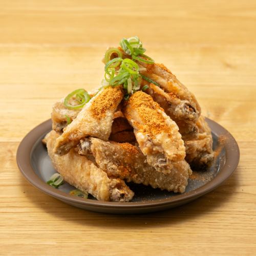手羽中の唐揚げ スパイシーガーリック 6本