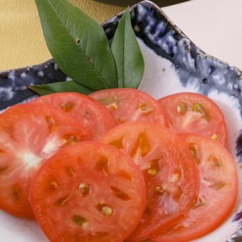 Edamame (hot / cold) / tomato slice