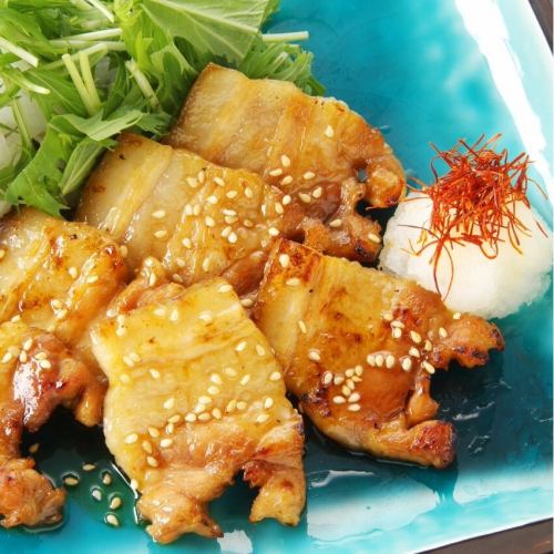 Sanuki [Kagawa Prefecture] Zentsuji pork grilled in sweet soy sauce