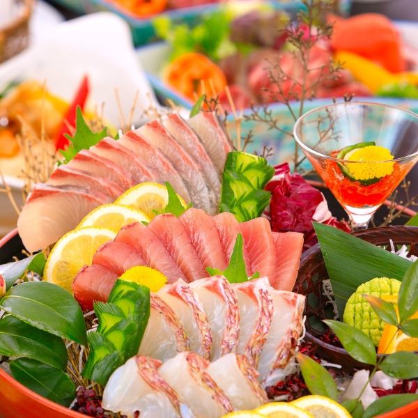 ≪忘新年会・おもてなしなど大切な会食に≫呑み放題付コースが断然お得!プロジェクター・スクリーン貸出◎