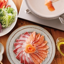 ★平日3H週末2H★飲み放題×料理9品5000円(税込)サーモンとブリのしゃぶしゃぶなど贅沢な厳選コース！