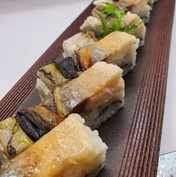炙り鯖の棒ずし（8貫）