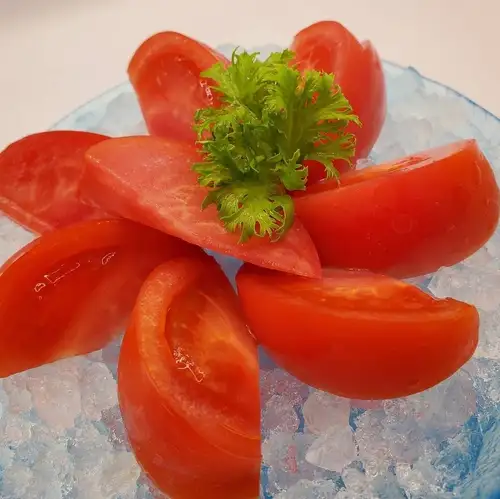 冷やしトマト