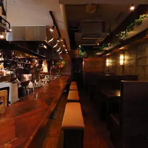 半貸切で12名様~、全貸切で20名様からご案内可能です。お気軽に店舗までお問い合わせください。