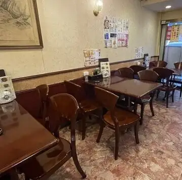 落ち着いた上品な空間