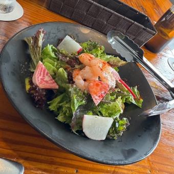 Local vegetable salad