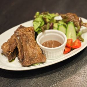 Beer-braised spare ribs