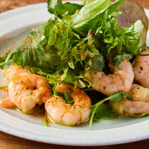 海老とパクチーのエスニックサラダ