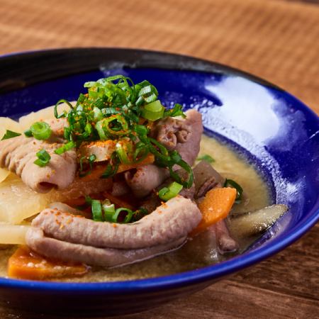 大衆もつ煮込み