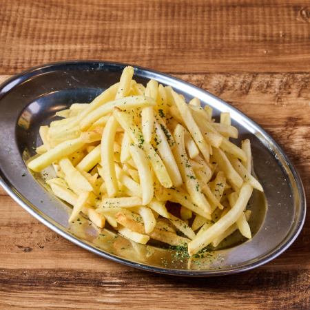 揚げたてポテトフライ