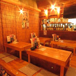 We offer digging kotatsu that can be used by 4 to 20 people.We are waiting for reservations from a small number of people!