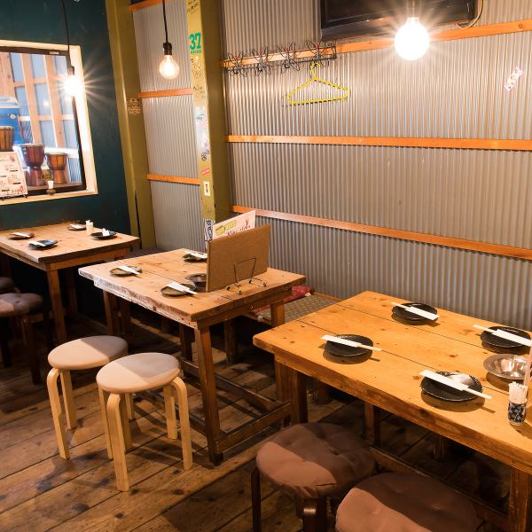 There are also table seats.We accept from a small number of people! [Welcome and farewell party Izakaya year-end party Drinking party Birthday Takoyaki All-you-can-drink cheese Charcoal-grilled Imafuku-Tsurumi Takoyaki Sumibi Manchi]