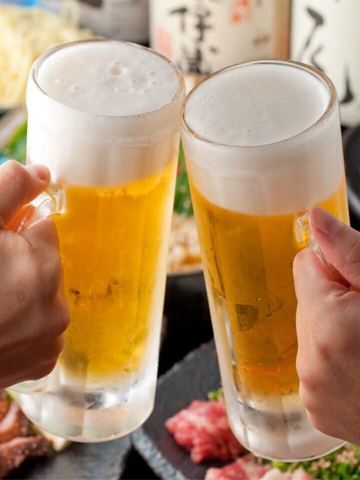 白天喝酒也OK！我们还有和内脏锅完美搭配的日本酒和烧酒！