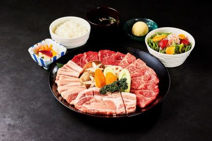 平日限定套餐（9道菜）每人3,179日元（含税）
