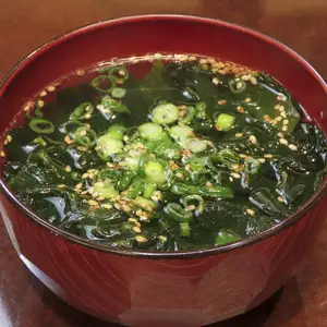 わかめスープ