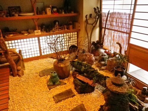 大人で落ち着いた店内