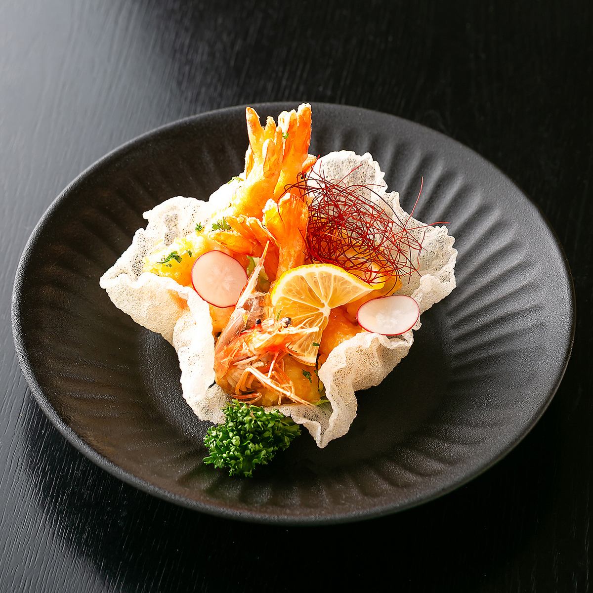 素材を見極める店主が届ける、海鮮の美味しさを存分に味わえる店