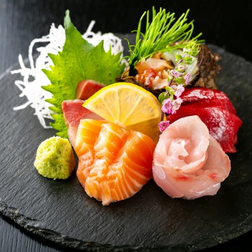 刺身盛り合わせ(一人前)