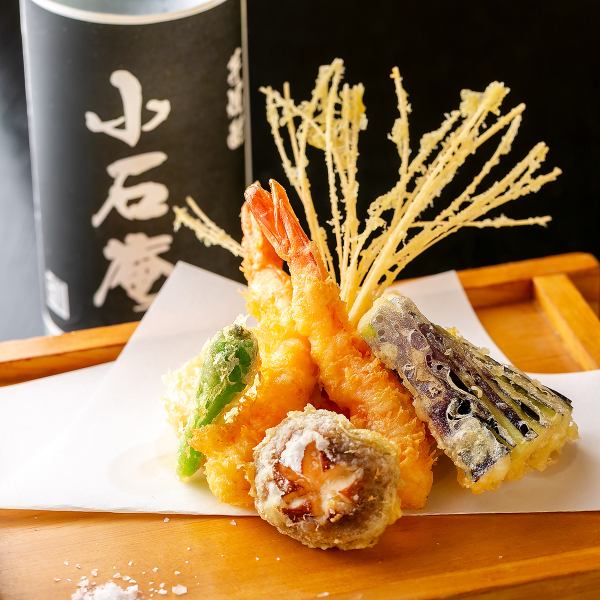 【店主の技が光る、究極のサクサク体験】天麩羅の盛り合わせ