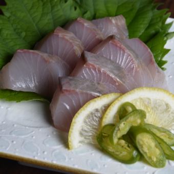 本日の鮮魚のフェ