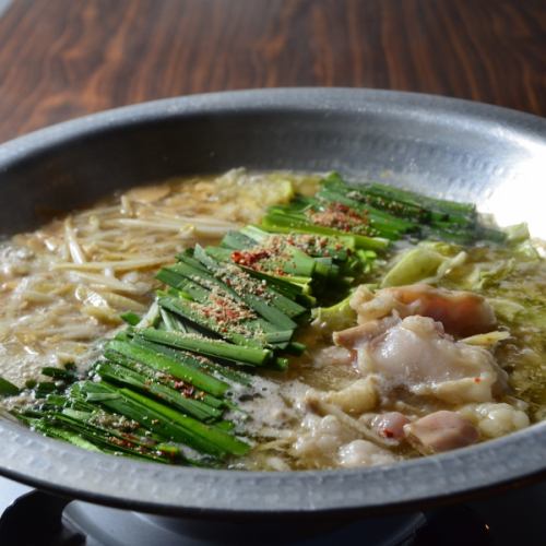 福岡名物のもつ鍋と牛タンしゃぶもご準備してます♪