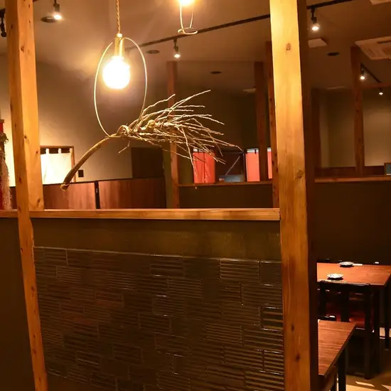お洒落な雰囲気で2名様~半個室席ご用意!地酒日本酒も各種ご用意