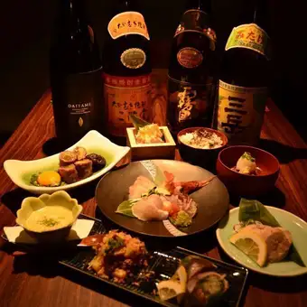 【招待客戶的完美選擇！ 】14道菜套餐，暢飲（含稅）10,000日圓 → 9,000日圓 ◆ 包括車蝦、國產和牛和高級刺身。