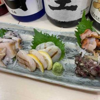 ◆Enjoy the ocean◆ [Shellfish course] Shellfish sashimi platter/charcoal-grilled abalone and turban shell/Honbino tempura and other 8 dishes for 5,000 yen