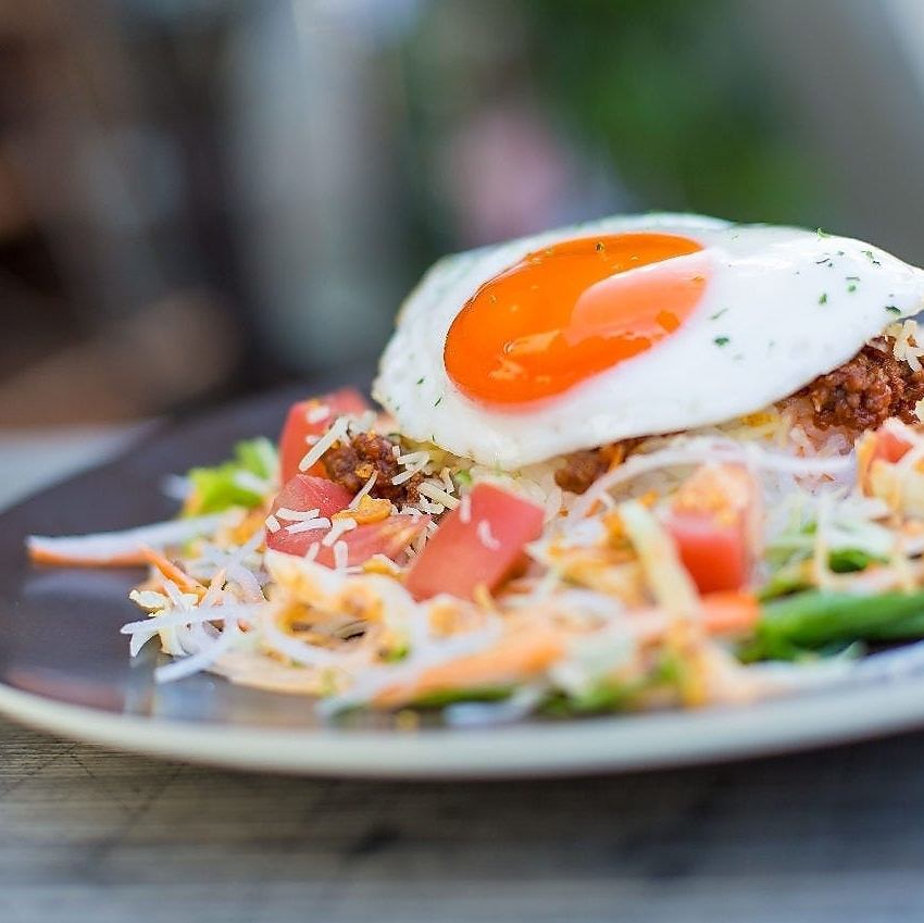 山小屋でガッツリ！おやま和牛も楽しめる贅沢ランチ