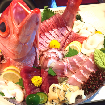[外带和店内用餐都可以] 鲜鱼拼盘 5,500 日元〜 *我们会根据您的预算准备。