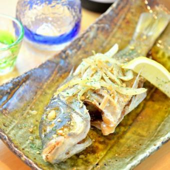 近海魚のバター焼き