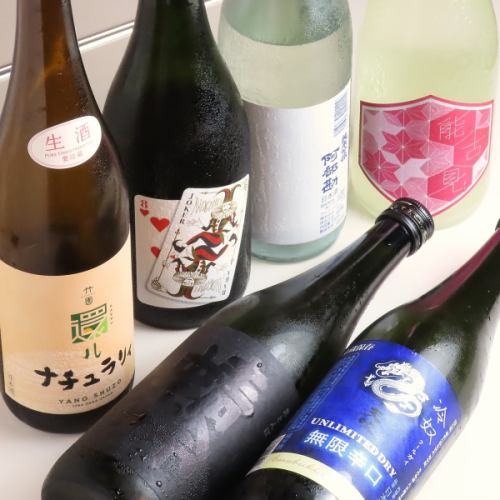 福岡や佐賀など九州の日本酒を常時6種類ご用意！