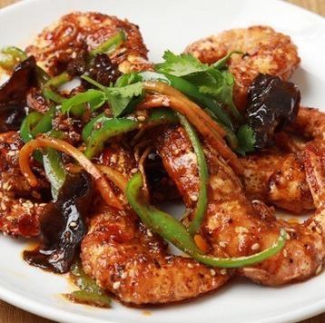 《飲み放題付》【4,000円宴会コース】エビチリ、四川麻婆豆腐、チャーハンなどが楽しめるプラン