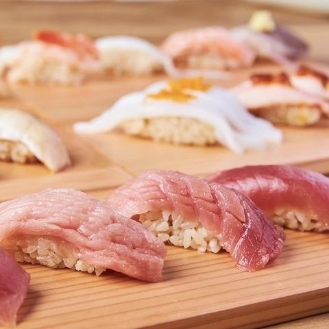 職人が握るお寿司をリーズナブルに