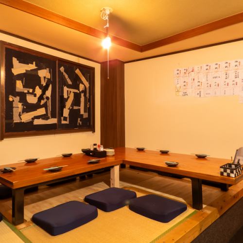 掘りごたつ座敷でゆったりお食事♪貸切も可能です！