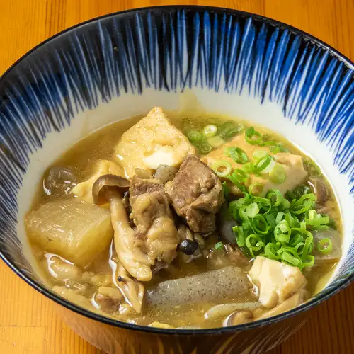 千屋牛すじ肉と厚揚げの煮込み