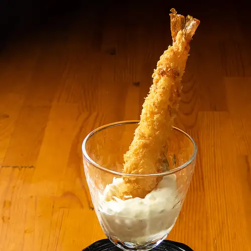 This restaurant is known for its unique menu featuring shrimp, each prepared with meticulous care.