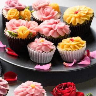 Flower cupcake (takeout)