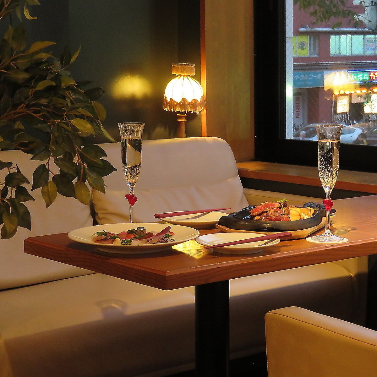Betty 64 is a high-quality space that combines bar and dining.