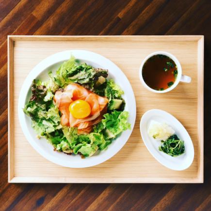 仅限工作日！午餐特惠套餐